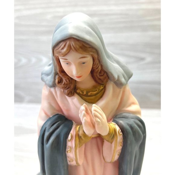 Kirkland Mother Mary Praying Christmas Nativity Porcelain Replacement Figurine - Picture 9 of 9